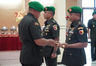 Letkol Inf I Nyoman Adhisaputra Resmi Jabat Dandim 0803/Madiun