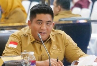 Bupati Bintan Roby Kurniawan