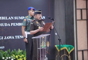 Pelantikan SesJAM-Bin dan Kajati Jawa Tengah