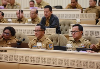 Menteri Dalam Negeri (Mendagri) Muhammad Tito Karnavian selaku Kepala Badan Nasional Pengelola Perbatasan (BNPP)