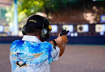 Panglima TNI saat Hadiri Kejuaraan Menembak Kasau Cup 2025 di Brigade Parako I Pasgat