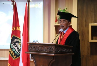 Prof Binsar Gultom - Hakim Tinggi pada Pengadilan Tinggi Jakarta-Guru Besar Universitas Islam Sultan Agung (Unissula) Semarang