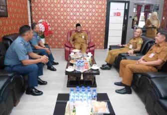 Danwing Udara I Sambangi Wali Kota Lis Darmansyah