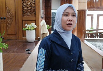 Wakil Ketua IV DPRD Jawa Timur Sri Wahyuni