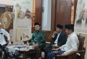 Forum Halaqah Pemikiran di Pondok Pesantren Al-Utsmany, Tambakberas, Jombang