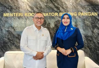 Senator Lia Istifhama bertemu Menko Pangan Zulkifli Hasan di ruang kerjanya