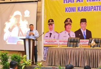 Sekdakab Bintan Ronny Kartika pada Rapat Kerja KONI 