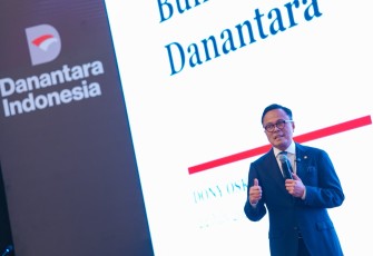 Kepala BP BUMN sekaligus COO Danantara, Dony Oskaria