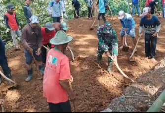 Kerja bakti di wilayah desa binaan 
