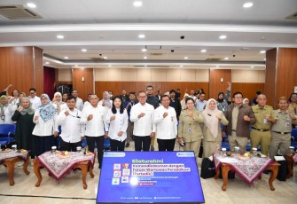 Foto bersama taklimat media di Jakarta, Senin (2/2)