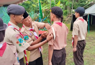 Danramil 0801/12 Pringkuku Kapten Arh Gino 