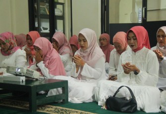 Doa bersama Persit KCK Cabang XXI Kodim Tulungagung