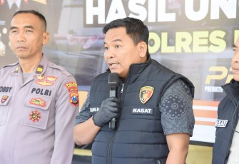 Konferensi pers Polres Bondowoso