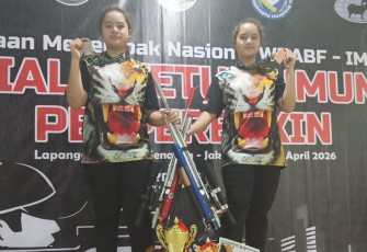 The Twins Shooter Raih Medali Emas