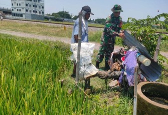 Bantu petani olah pengairan