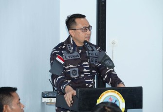 Asintel Dankodaeral XIV Sorong Kolonel Laut (P) Ahmad Yunus
