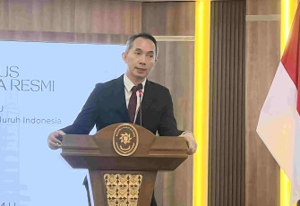 Dr. Syamsul Arief