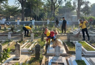 Karya bhakti di TMP Surapati Kota Malang