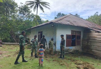 Rehab RTLH program TMMD ke-129 Kodim 1807 Sorong Selatan
