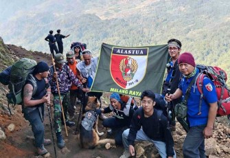 ALASTUA TNI AD Malang Raya di Gunung Penanggungan