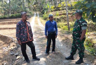 Peninjauan medan pelaksanaan TMMD Reg 2027 Kodim 0801/Pacitan