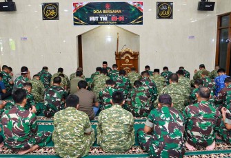 Doa bersama prajurit Kodim 0803/Madiun
