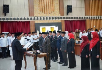 Wakil Gubernur Bengkulu Mian Melantik 14 Pejabat Eselon II Pemerintah Provinsi /Foto : MC 