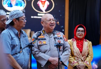 Kalemdiklat Polri Komjen Pol Prof Dr Chryshnanda Dwilaksana