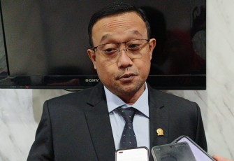 Wakil Ketua DPRD Jatim Blegur Prijanggono 