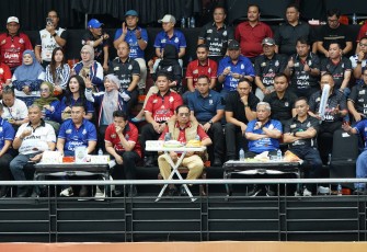 Pendiri LavAni sekaligus Presiden RI ke-6, Susilo Bambang Yudhoyono (SBY), bersama ratusan kader Partai Demokrat yang memberi suntikan semangat