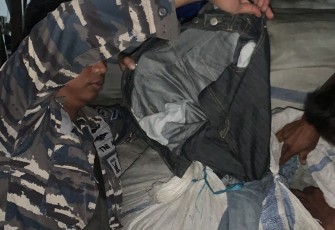 Penyelundupan ball press 