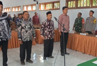 Pelantikan perangkat desa Hadiluwih