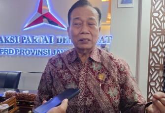 Anggota Komisi E DPRD Jatim Rasiyo