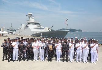 Usai Latihan Dengan Kapal Perang Rusia Saat Exercise Orruda 2026, KRI GNR-332 Tiba di Pangkalan Yokosuka Jepang 