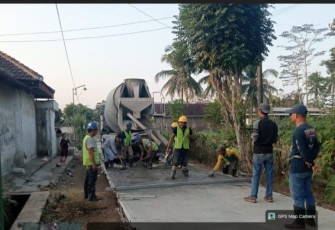 Pemkab Malang Tetap Bangun Jalan Rabat Beton Di Kalipare