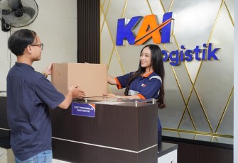 KAI Logistik Hadirkan Promo “Merdeka Ongkir” untuk Pengiriman Paket