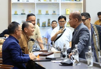 RUU Migas Disepakati sebagai RUU Penggantian 