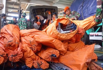Salurkan Bantuan Logistik Melalui Jalur Laut untuk Masyarakat Terdampak Gempa di Pulau Palue
