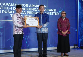 Rapat Koordinasi Nasional SDM yang diselenggarakan oleh Badan Pengawas Obat dan Makanan (BPOM), Kepala Badan Kepegawaian Negara (BKN), Prof. Zudan