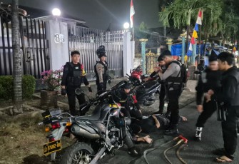 Brimob Polda Metro Jaya Gagalkan Dugaan Tawuran di Cipayung, Empat Pemuda Diamankan