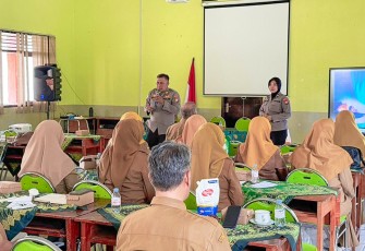 Polresta Malang Kota Sosialisasikan Metode Terapi Psikologis kepada Kepala SMP se-Kota Malang