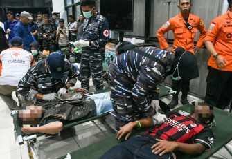 TNI Kerahkan Alutsista dan Pasukan Khusus TNI AL Intensifkan Pencarian Korban KM Virgo Transport 8
