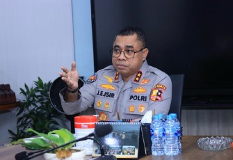 Kadiv Humas Polri Irjen Pol Jonny Eddison Isir