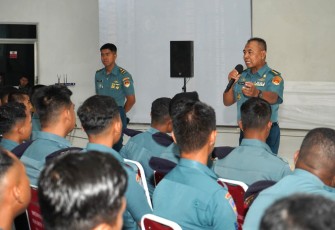 Penyuluhan Hukum Disiplin Militer Prajurit Kodaeral XIV Sorong