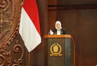 Juru Bicara Komisi B DPRD Jatim, Aulia Hany Mustikasari