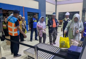 Layanan Nataru Pelindo Multi Terminal di Terminal Penumpang Bandarmasih Banjarmasin Berjalan Lancar
