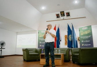Masih Maraknya Pinjol Ilegal, Adapundi Berikan Literasi dan Inklusi Keuangan pada Mahasiswa dan UMKM di Bali