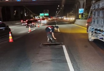 Perbaikan kondisi jalan di Ruas Tol Jakarta–Cikampek