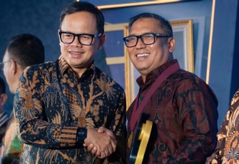 Pemprov Kepulauan Riau Raih Penghargaan Terbaik 1 Penanggulangan Kemiskinan dan Stunting Tingkat Nasional