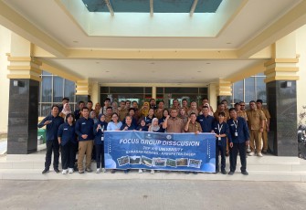 Kisah Grasianto menjadi gambaran perubahan wajah transmigrasi Indonesia saat ini. Lahir dan besar di Kawasan Transmigrasi Mukomuko, Bengkulu